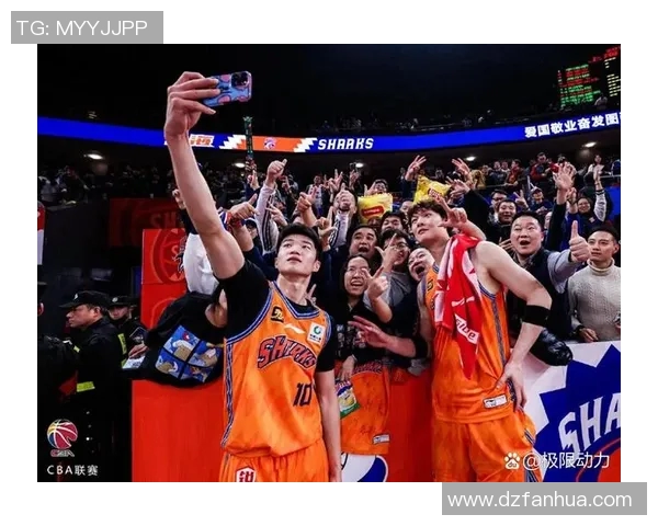 CBA精彩对决回放广东队与上海队全场比赛精彩瞬间回顾