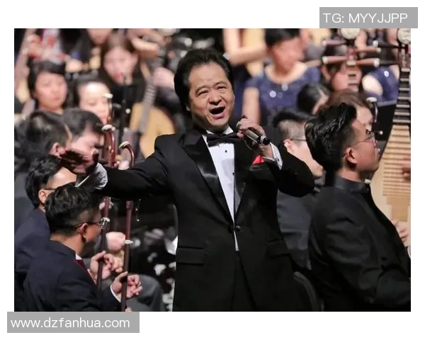 可兰白克的传奇人生与音乐之路：从草原到世界舞台的辉煌旅程